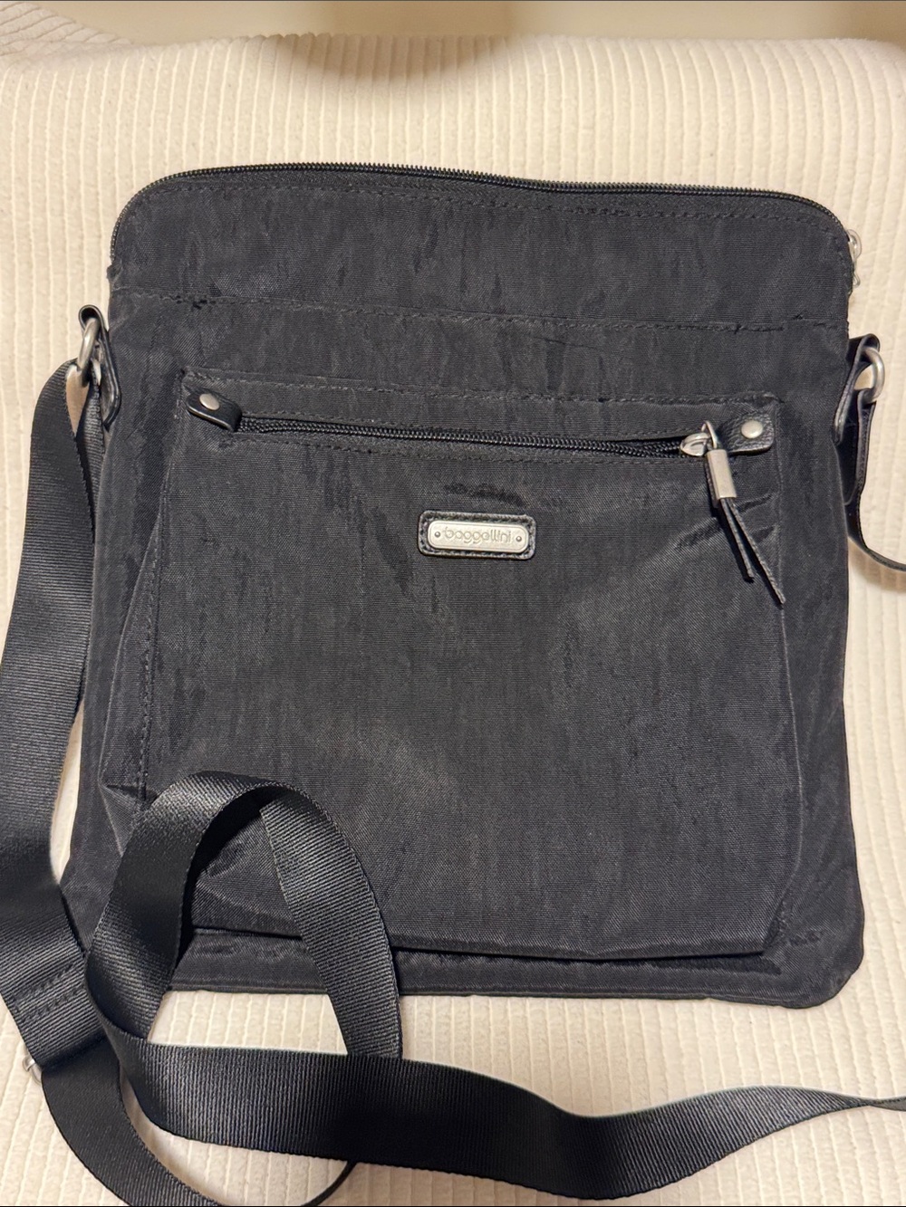 Baggallini Black Crossbody Messenger Bag